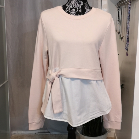 🎉SALE 2/$35🎉 - Picture 2 of 6